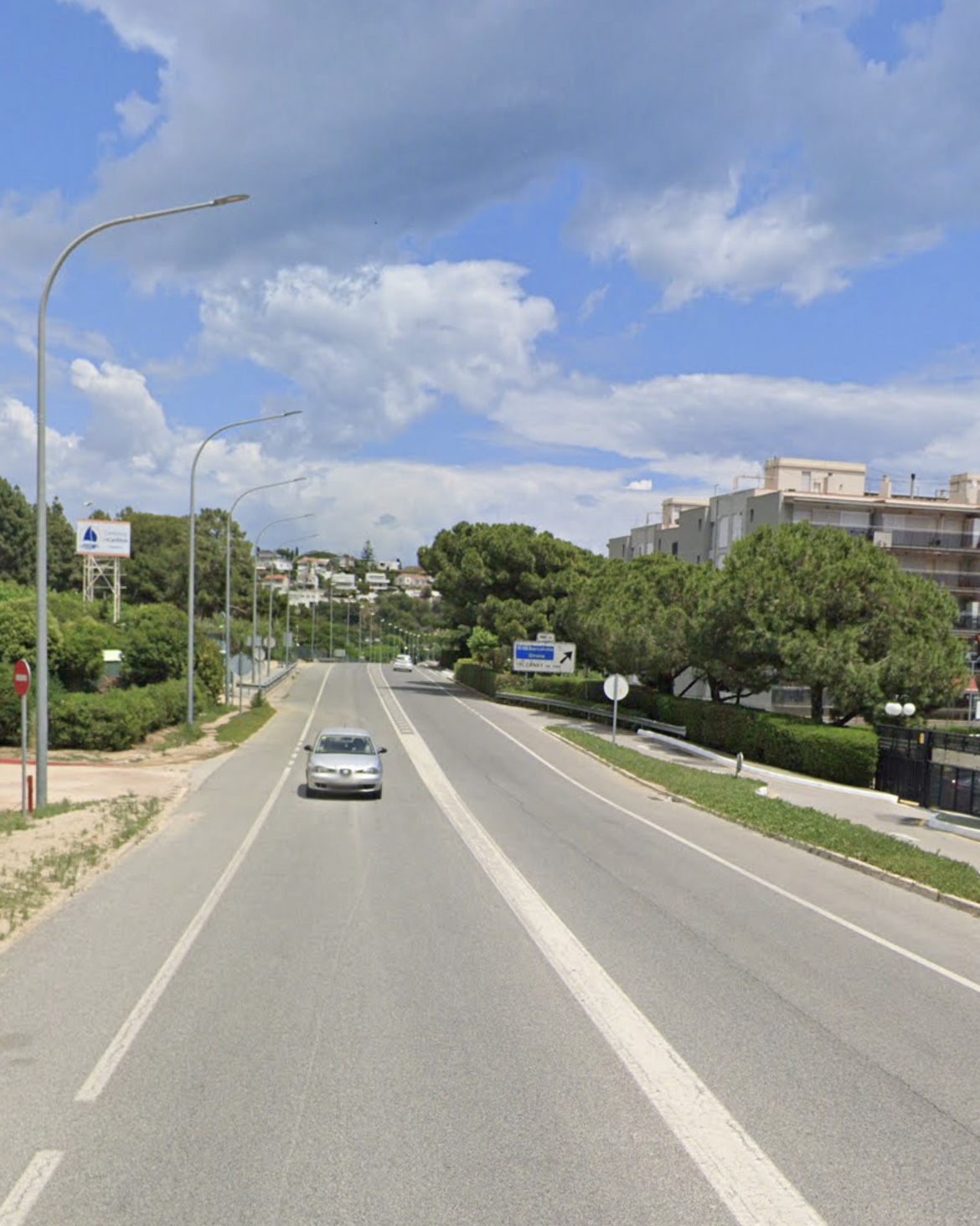 Imatge pels mitjans: Parada de bus als afores (a la Nacional 2)